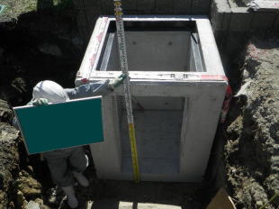 �r���\�����H��