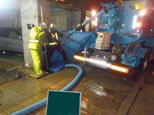 ���a���|�̗l�q